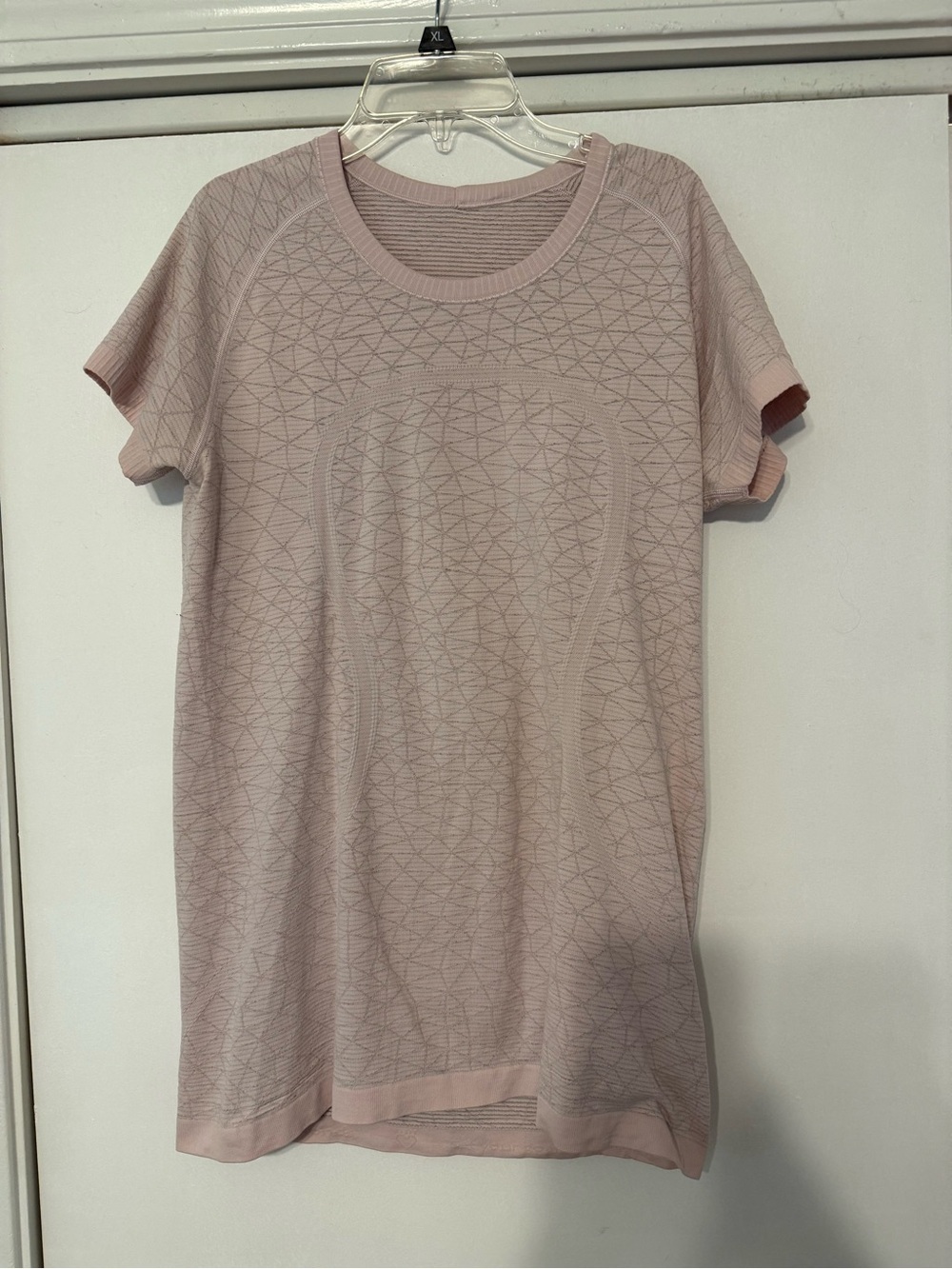 Lululemon Women’s Short Sleeve Seamless Knit Top - Dusty Pink